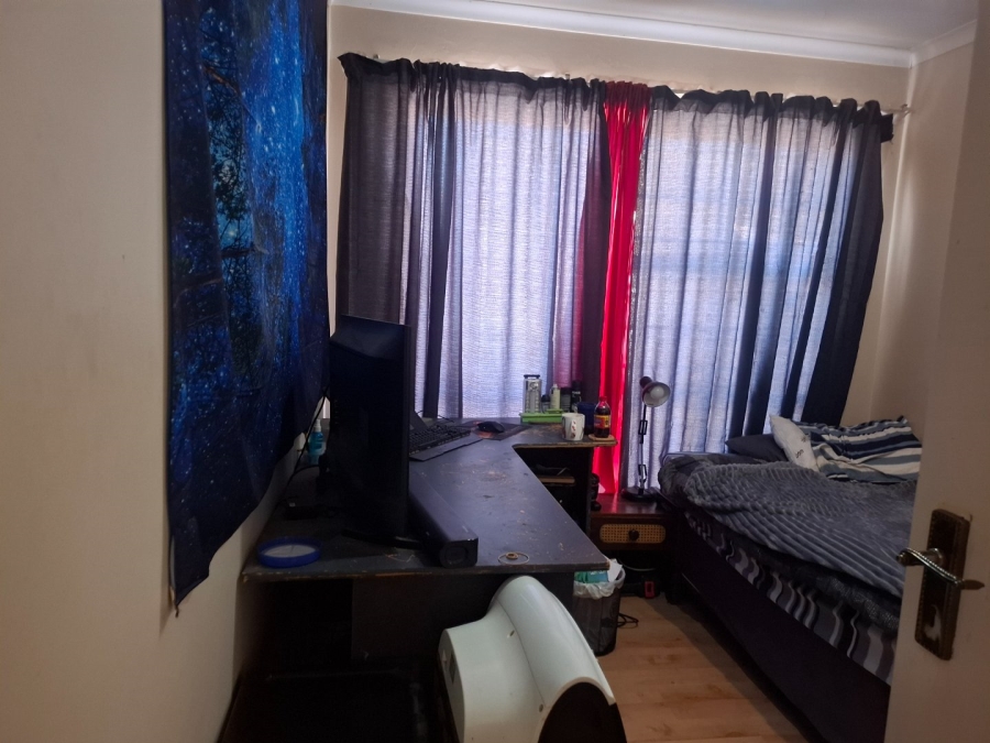 3 Bedroom Property for Sale in Universitas Free State